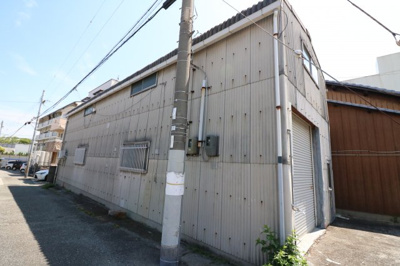 【外観】 | 神崎町貸倉庫