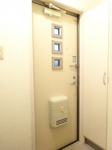 アミュークⅡの玄関