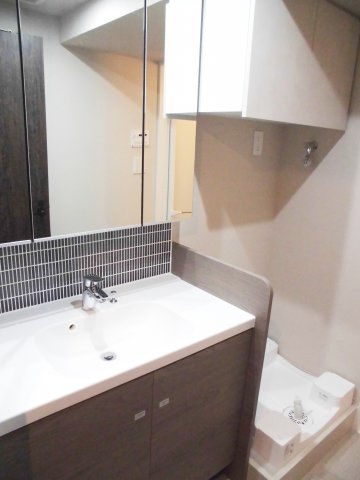 ザ・パークハビオ本郷菊坂の独立洗面台|※写真は同タイプの別室になります