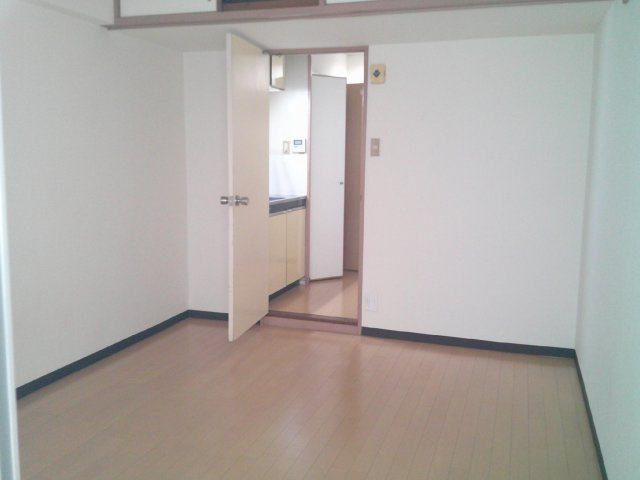 大阪市中央区十二軒町の賃貸マンションの内装