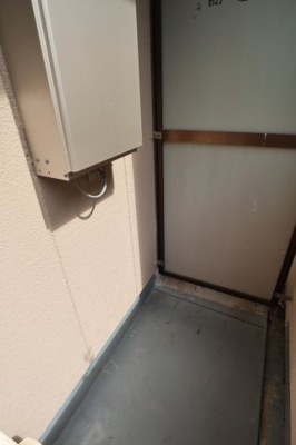 【設備】 | レインボーハイツ南 | 敷地外洗濯機置き場