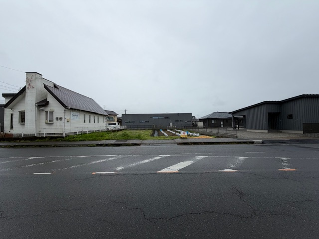 北諸県郡三股町五本松の売地の外観