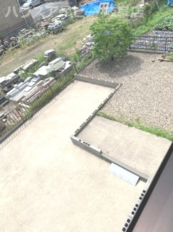 【駐車場】 | 岐阜市日野南　リフォーム済み中古住宅　敷地広々91坪！お車スペース3台可能　南側にお庭スペースあり