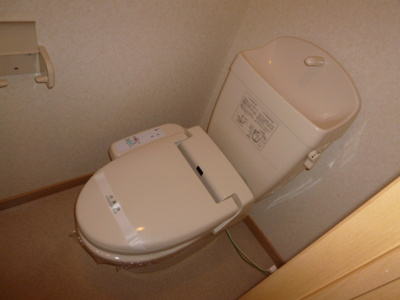 【トイレ】 | レジデンス辻が花２ | シャワー付きトイレ