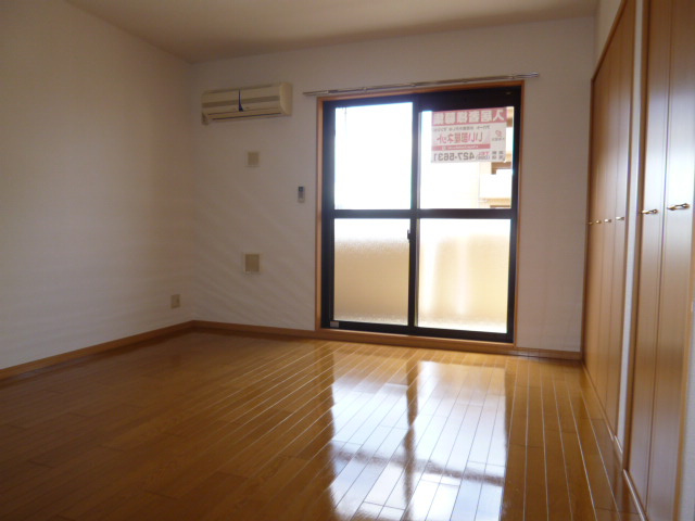 レジデンス辻が花２の内装|洋室