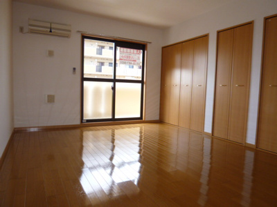 【居間・リビング】 | レジデンス辻が花２ | 洋室