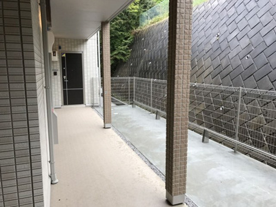 【その他共用部分】 | デスモスペース | 敷地内に自転車駐輪場を完備しています！自転車はちょっとした移動手段に便利ですよね！