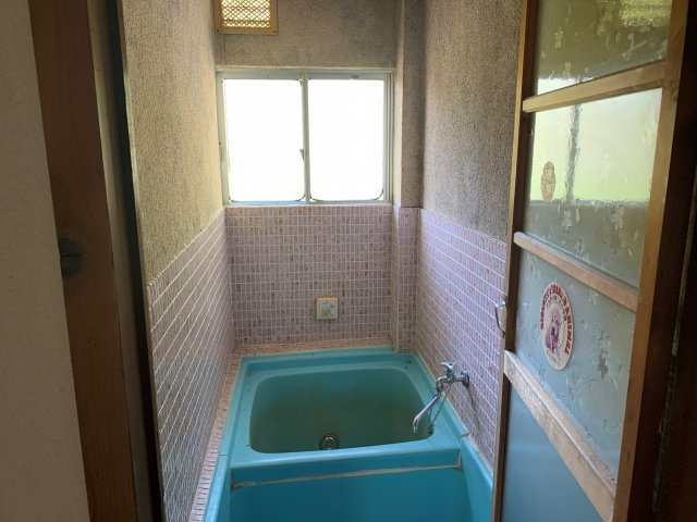 黒潮荘の浴室|日々の疲れを癒すお風呂付です