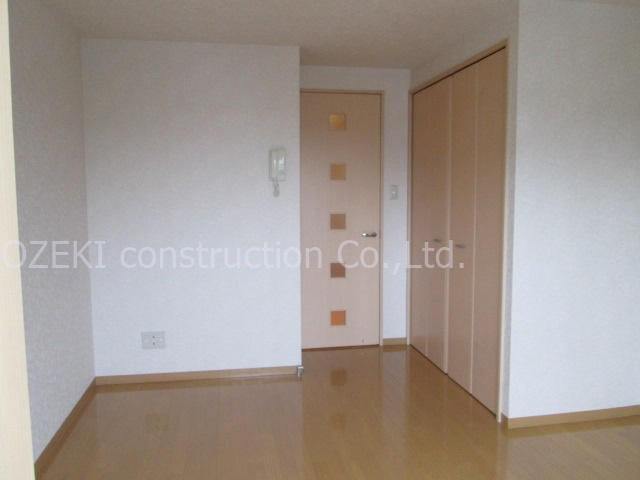 プラシード新越谷の居間・リビング