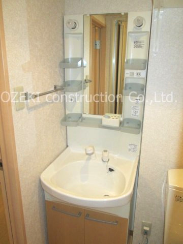 プラシード新越谷の独立洗面台