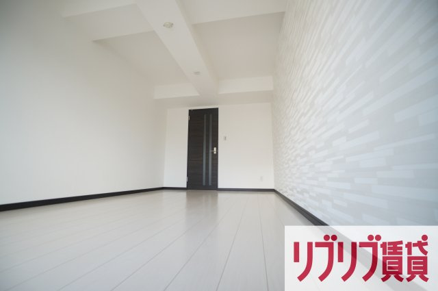 フォルセーヌ本千葉の居間・リビング