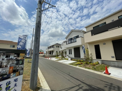【前面道路含む現地写真】 | 日野市新井新築分譲住宅8棟現場No21