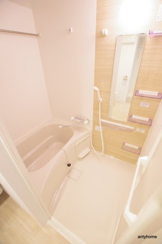 エスグランデ難波サウス　仲介手数料無料の浴室