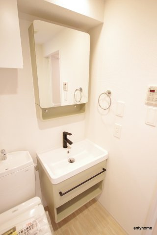 エスグランデ難波サウス　仲介手数料無料の洗面所