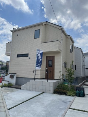 【外観】 | 仲介手数料無料　日野市新井新築分譲住宅8棟現場No22 | 外観もきれいです