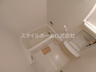 【浴室】 | ライフパークユニゾン | 落ち着いた空間のお風呂です