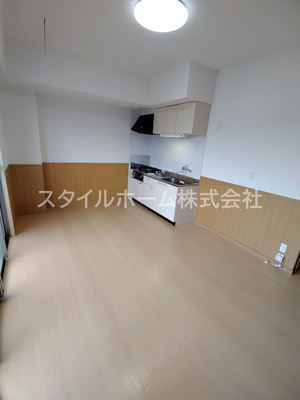 【居間・リビング】 | ライフパークユニゾン | 使いやすい居間です