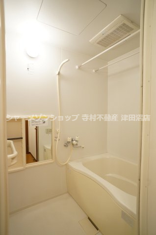 エクレールの浴室