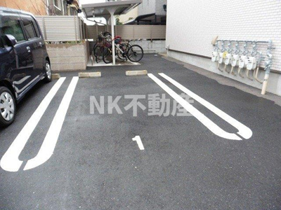 【駐車場】 | ラガール（長瀬賃貸） | 駐車場です。空きはご確認ください