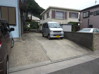 【駐車場】