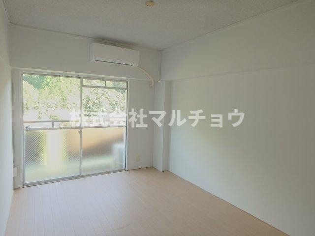 ヴィラナリー中辺路の洋室|きれいな洋室です