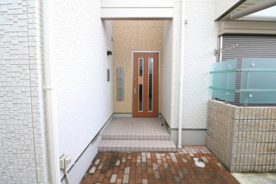 【エントランス】 | メゾン　コンフォルト