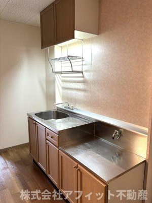 【キッチン】 | 旭ビーライン | 吊戸棚付き