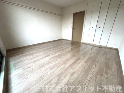 【寝室】 | 旭ビーライン