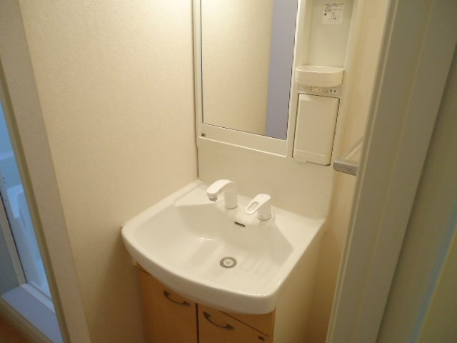 アン・ファミーユの独立洗面台