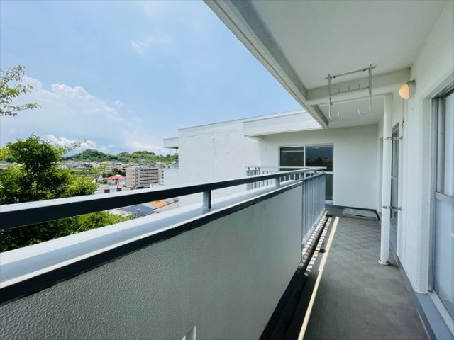 下月隈団地5棟 中古マンション 福岡市博多区 リフォーム済 駐車場空き有 東月隈小学校 席田中学校 福岡市の中古マンション 戸建の売却 購入なら ココハウス不動産