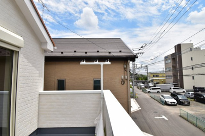 【展望】 | 立川市砂川町20-3期 | 武蔵野の緑を存分に楽しめるのは、低層住宅地域ならではの眺望。夜は星空を見ながらご家族で語り合いを…
