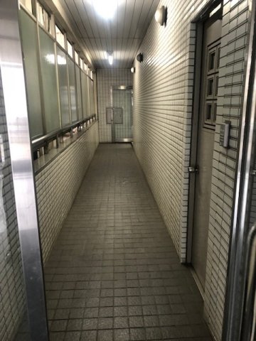 東神荻窪ビルのロビー