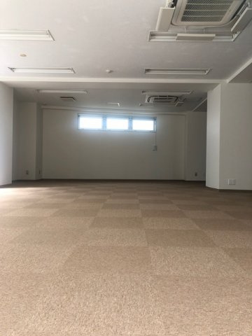 東神荻窪ビルの内装