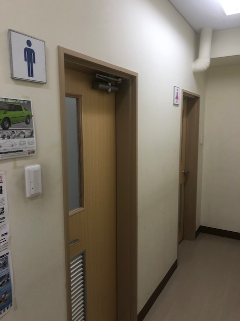 喜屋ビルのトイレ