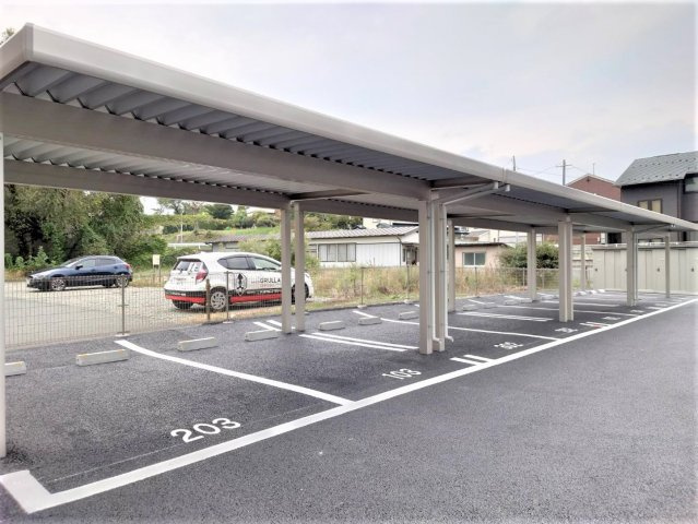 ヒルズレジデンシャルＤ21の駐車場