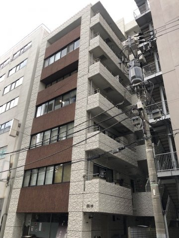 ＩＷＯビルの外観