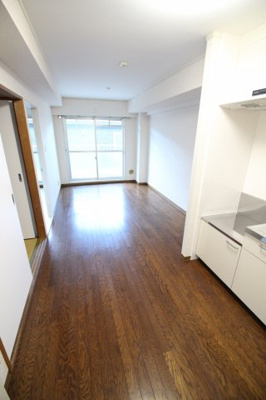 【居間・リビング】 | グランド・ランド | 広々としていて使いやすいリビング♪