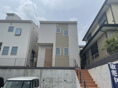 【外観】 | 日野市南平1丁目新築戸建て | 外観は落ち着いています