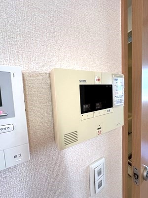【セキュリティ】 | アガイティーラ | あるとうれしいセコムセキュリティシステム導入済み♪夜やお出かけ時でも安心安全です☆