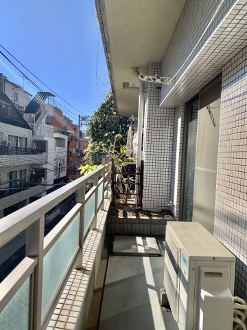 【バルコニー】 | 白草庵
