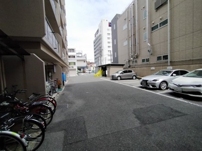 【駐車場】 | ハイマートニュー関目 | 駅徒歩1分の立地で駐車場があるのは嬉しいですね！