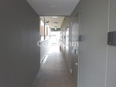 【その他共用部分】 | エグゼ江坂 | 共有廊下です