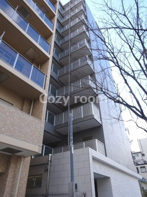 【外観】 | エグゼ江坂 | 外観もシンプルでお洒落です