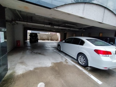 【駐車場】 | シルバラード
