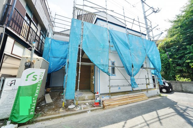 南西角地につき陽当り良好♪保土ケ谷区今井町　新築戸建ての外観