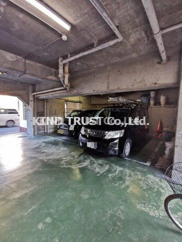 スカイハイム天神橋の駐車場|駐車場があります