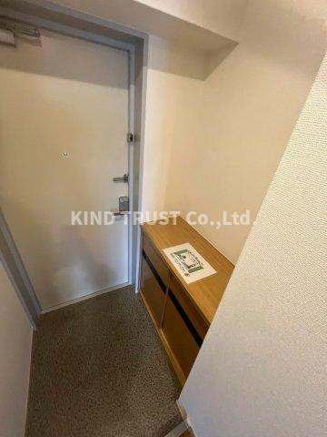 スカイハイム天神橋の玄関|きれいな玄関です