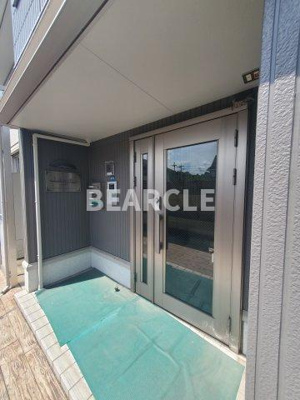 【エントランス】 | リバティ | 落ち着いたエントランスです