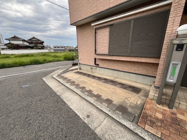 万町戸建の駐車場