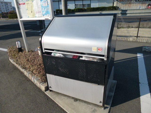 フィオーレのその他共用部分|敷地内ゴミST・当番なし。